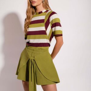 Conjunto Verde com Short Sobreposição