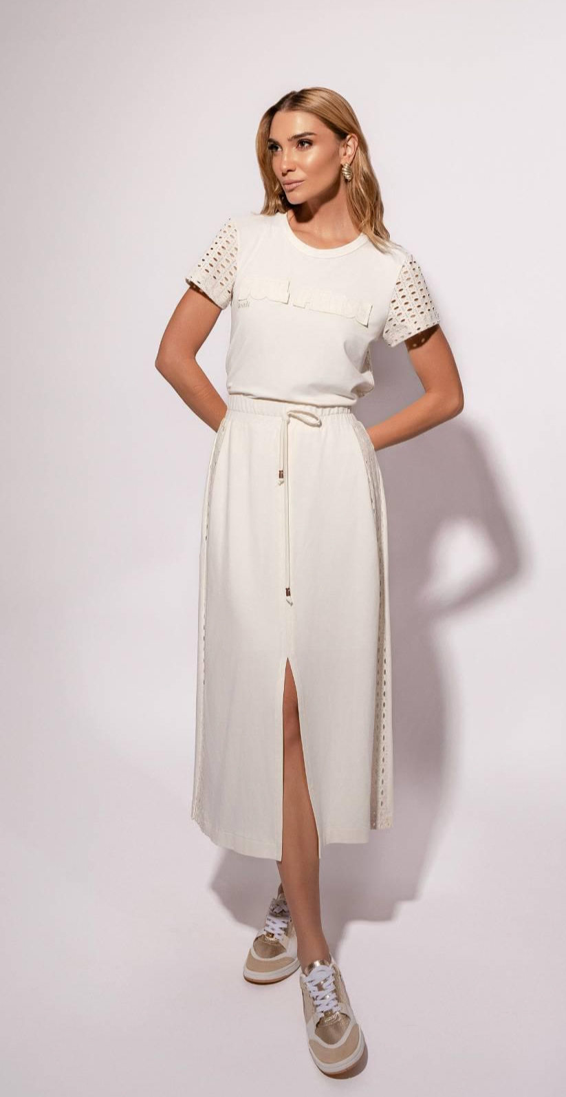 Conjunto de Saia com Fenda Off White