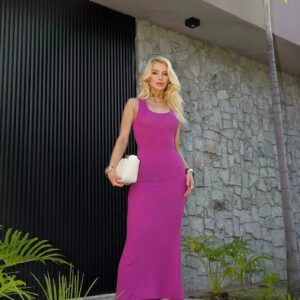 Vestido Canelado com Botões