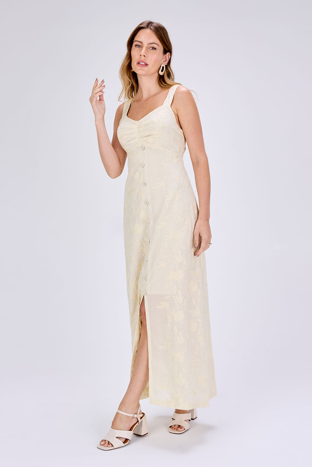 Vestido Bordado Dior Creme